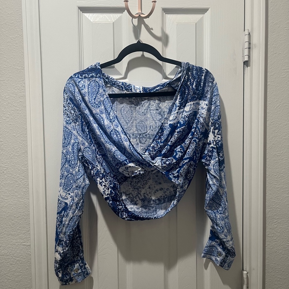 Zara Blue and White Long Sleeve Crop Wrap Blouse XS